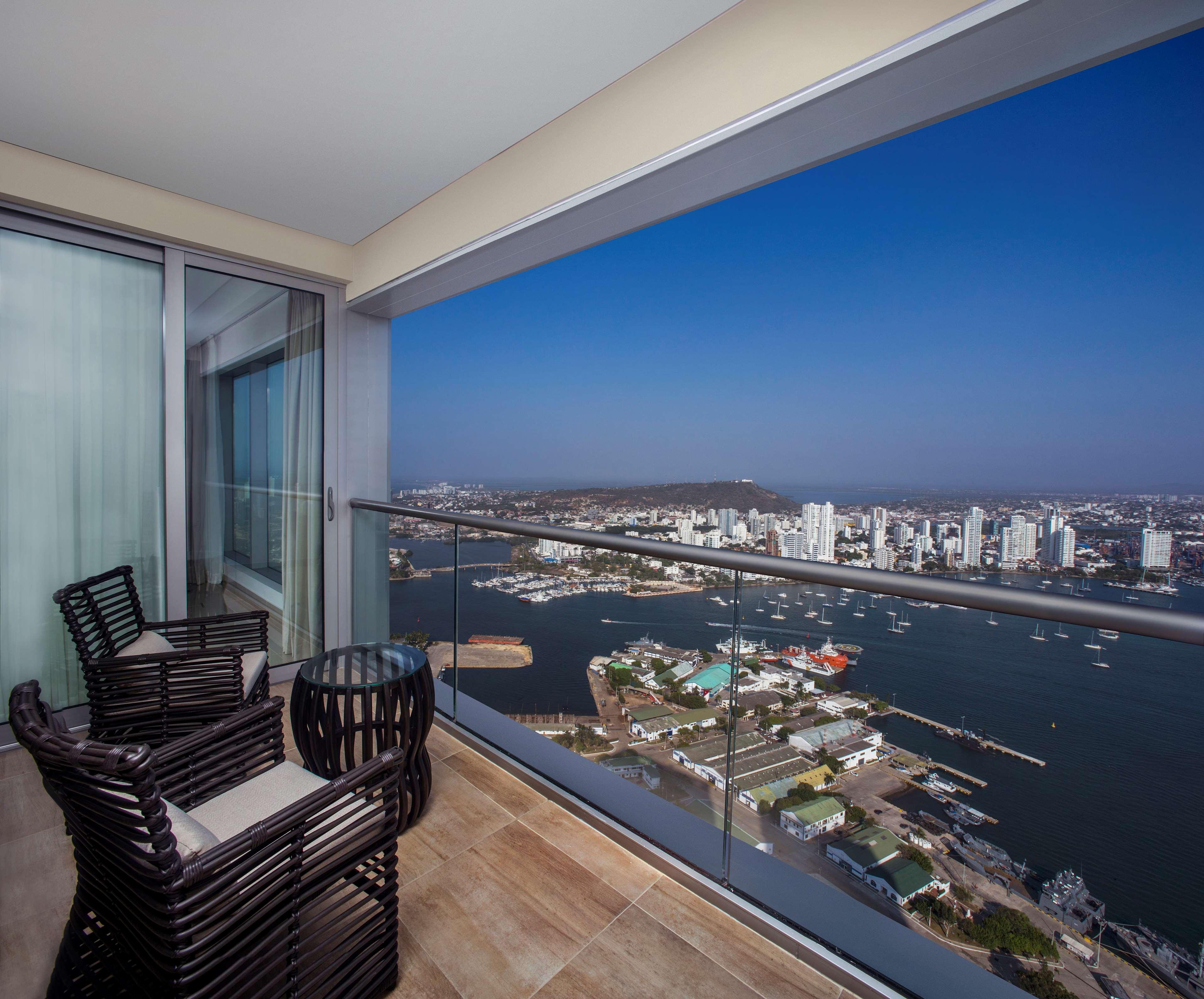 Hyatt Regency Cartagena Ξενοδοχείο Εξωτερικό φωτογραφία View from a penthouse at the Park Hyatt